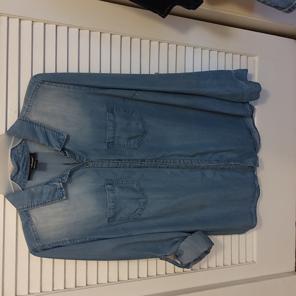 Women's blouse